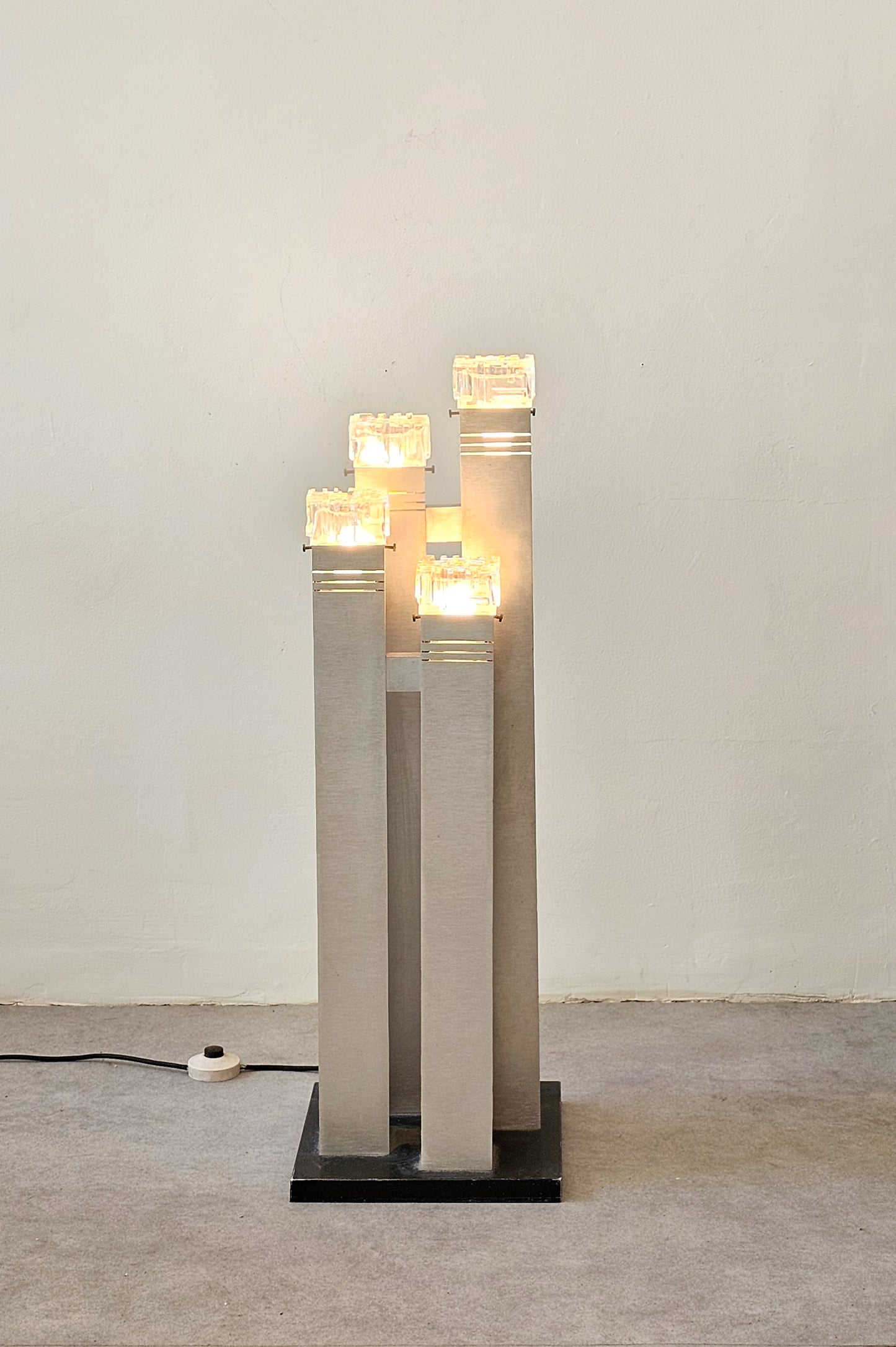 ‘Cubic’ Floor Lamp by Gaetano Sciolari, Italy, 1970s