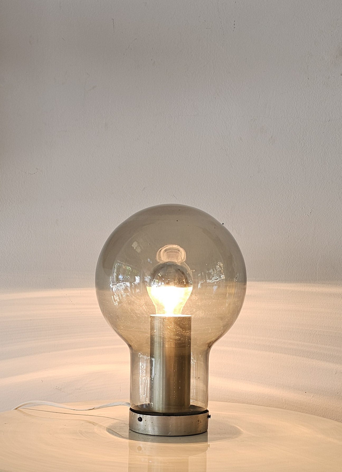 Globe Table Lamp by Raak Amsterdam, Netherlands, 1970s