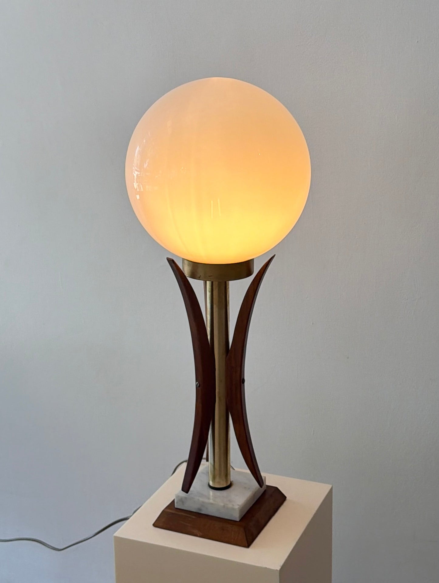 Sculptural Mid-Century Table Lamp, USA, 1950s