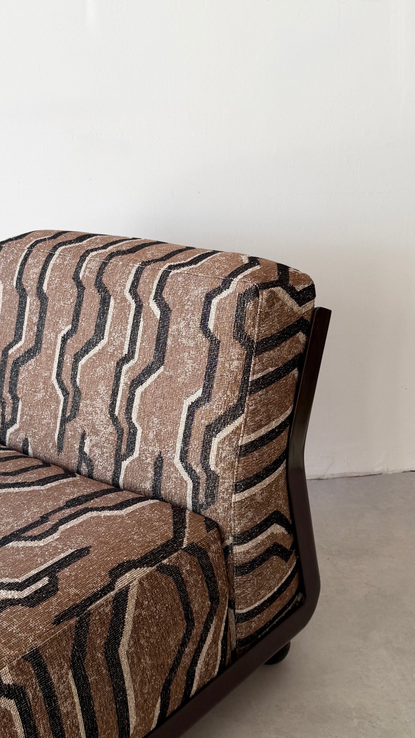 Amanda 24 lounge chair by Mario Bellini for b&b Italia
