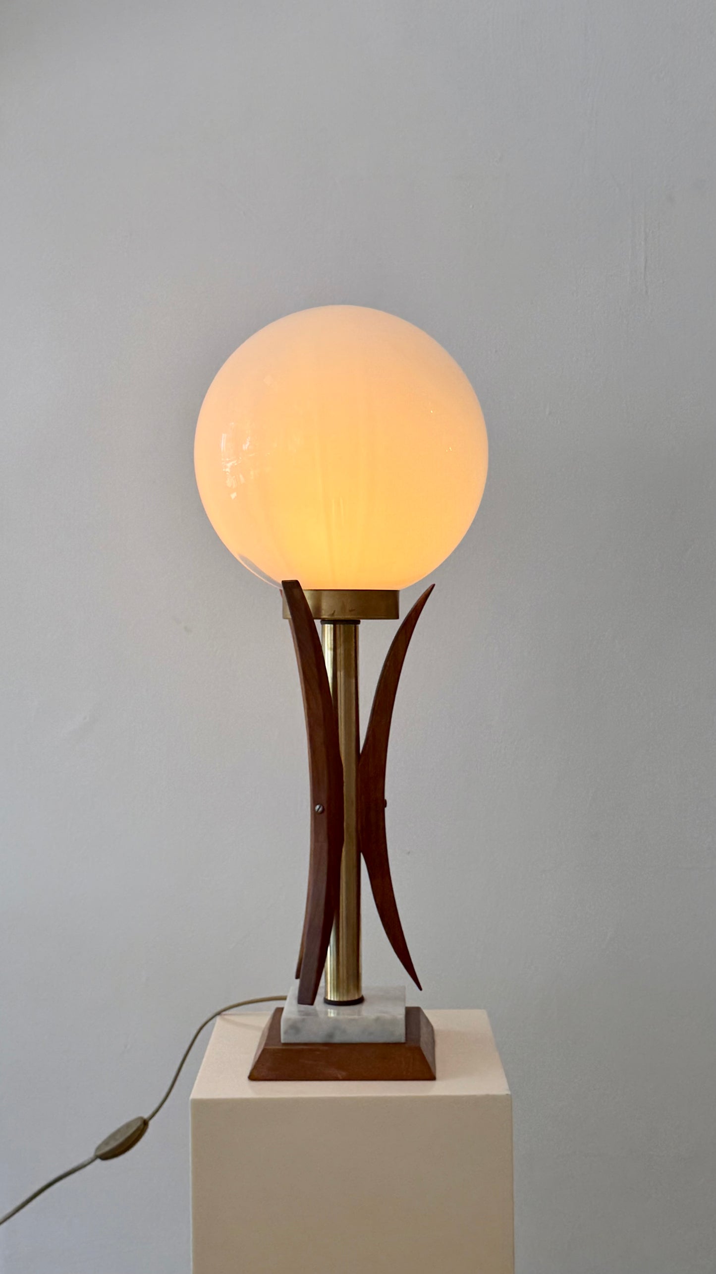 Sculptural Mid-Century Table Lamp, USA, 1950s