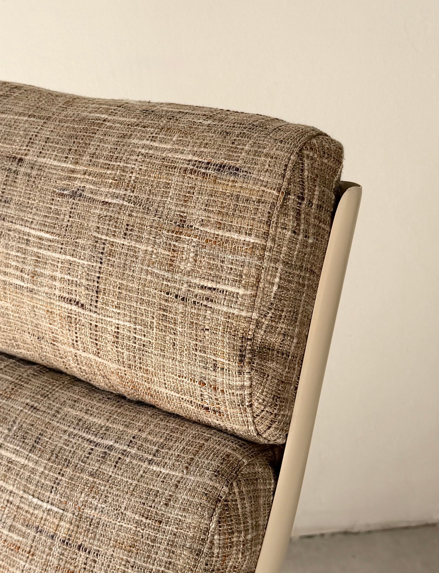 Vintage Fiberglass Swivel Lounge Chair