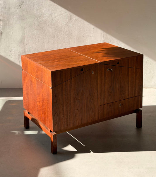 Leif Alring Model 284 Bar Cabinet for C.F. Christensen, Denmark