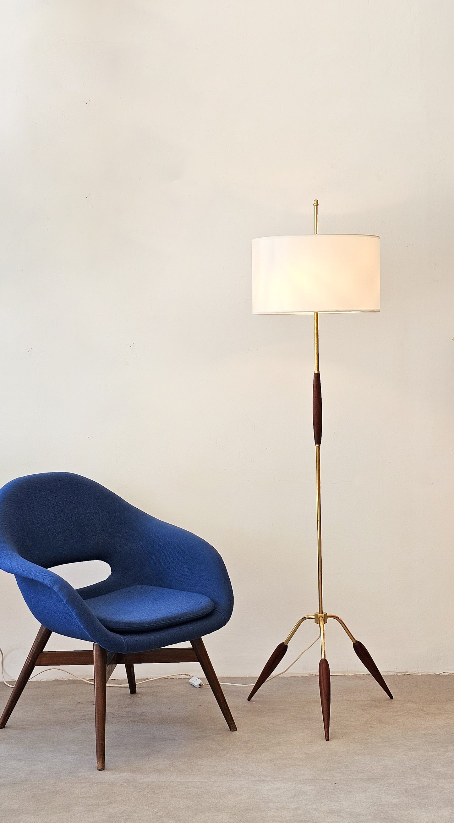 Lounge Chair by Miroslav Navrátil, Czech Republic, 1950s