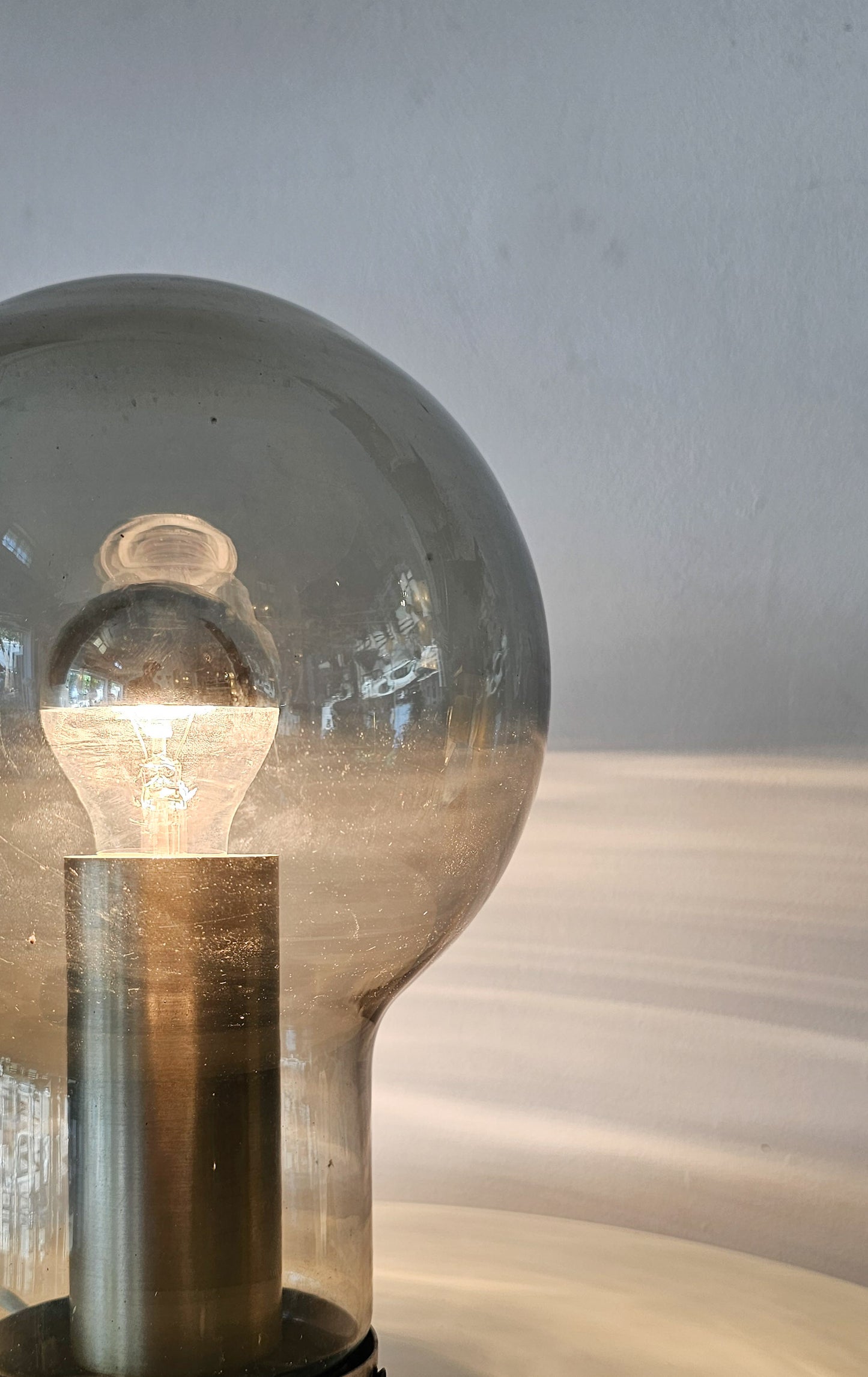 Globe Table Lamp by Raak Amsterdam, Netherlands, 1970s